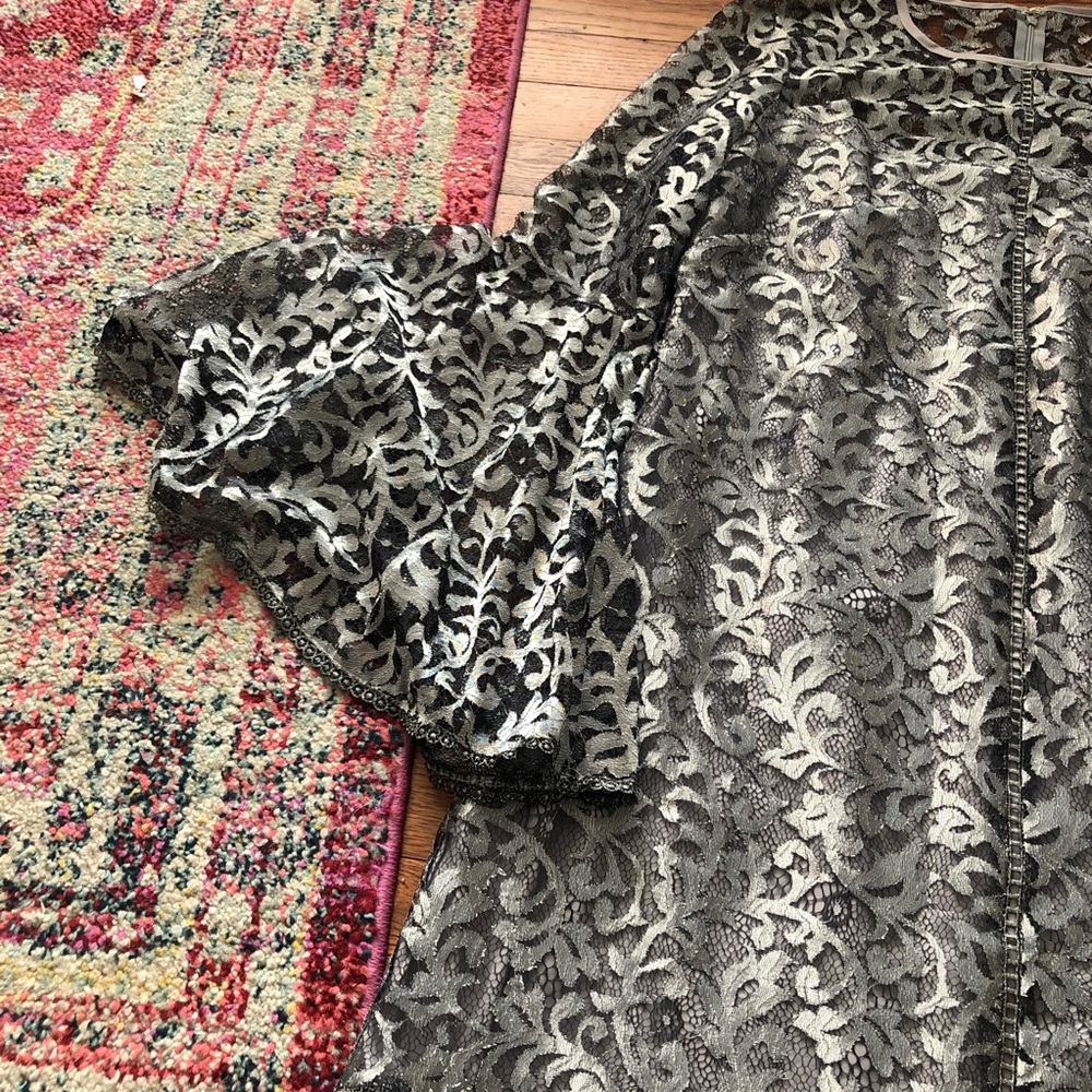 White House black market silver bell sleeve dress - Picture 5 of 10